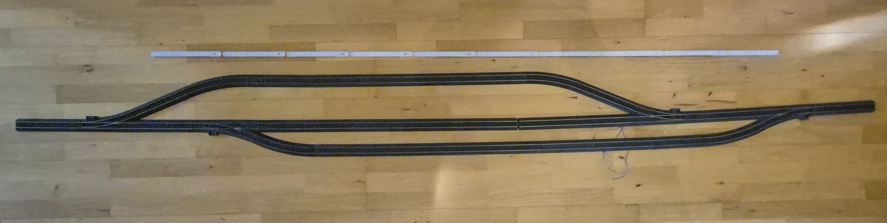 rwf Bahnhof Lederhose 1