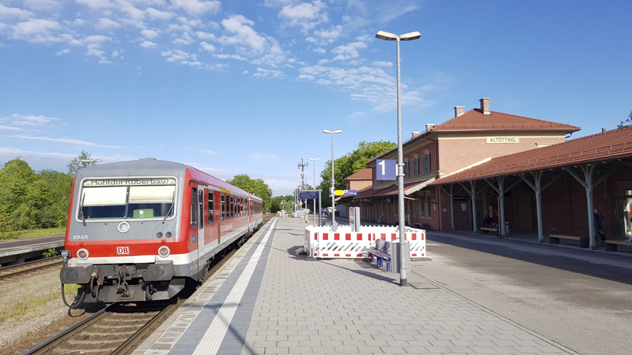 Bahnhof Altötting 2019 4